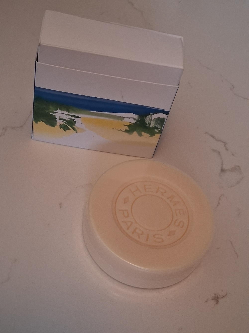 HERMES Cream Bath Soap - Beige